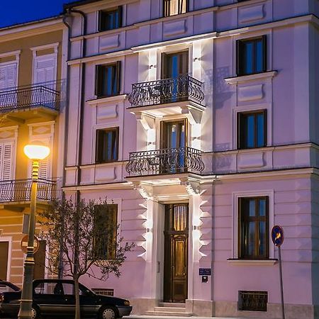 Apartments Villa Castello Crikvenica Kültér fotó