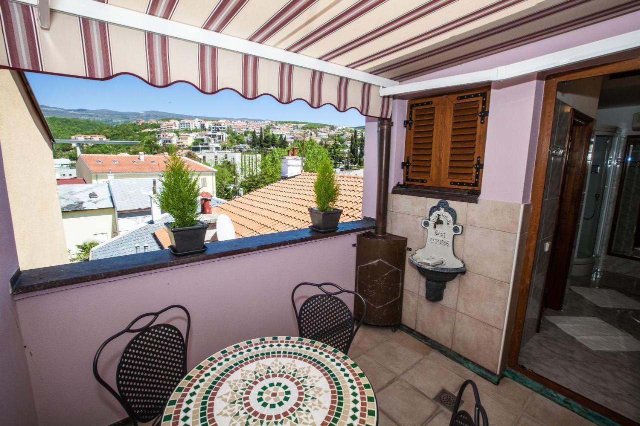 Apartments Villa Castello Crikvenica Kültér fotó