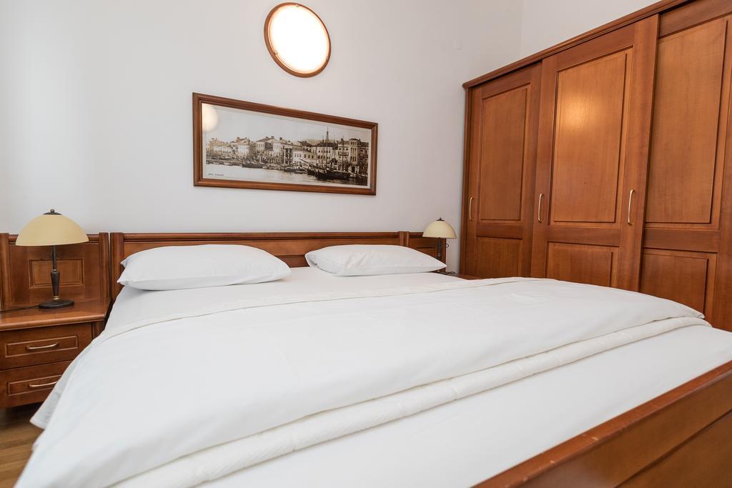 Apartments Villa Castello Crikvenica Kültér fotó