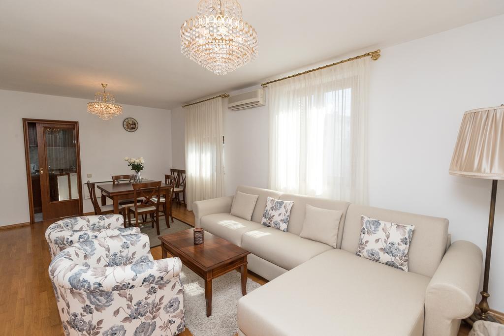 Apartments Villa Castello Crikvenica Kültér fotó